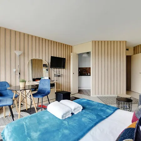 Seine & Eiffel Flat Ac Апартаменты Париж